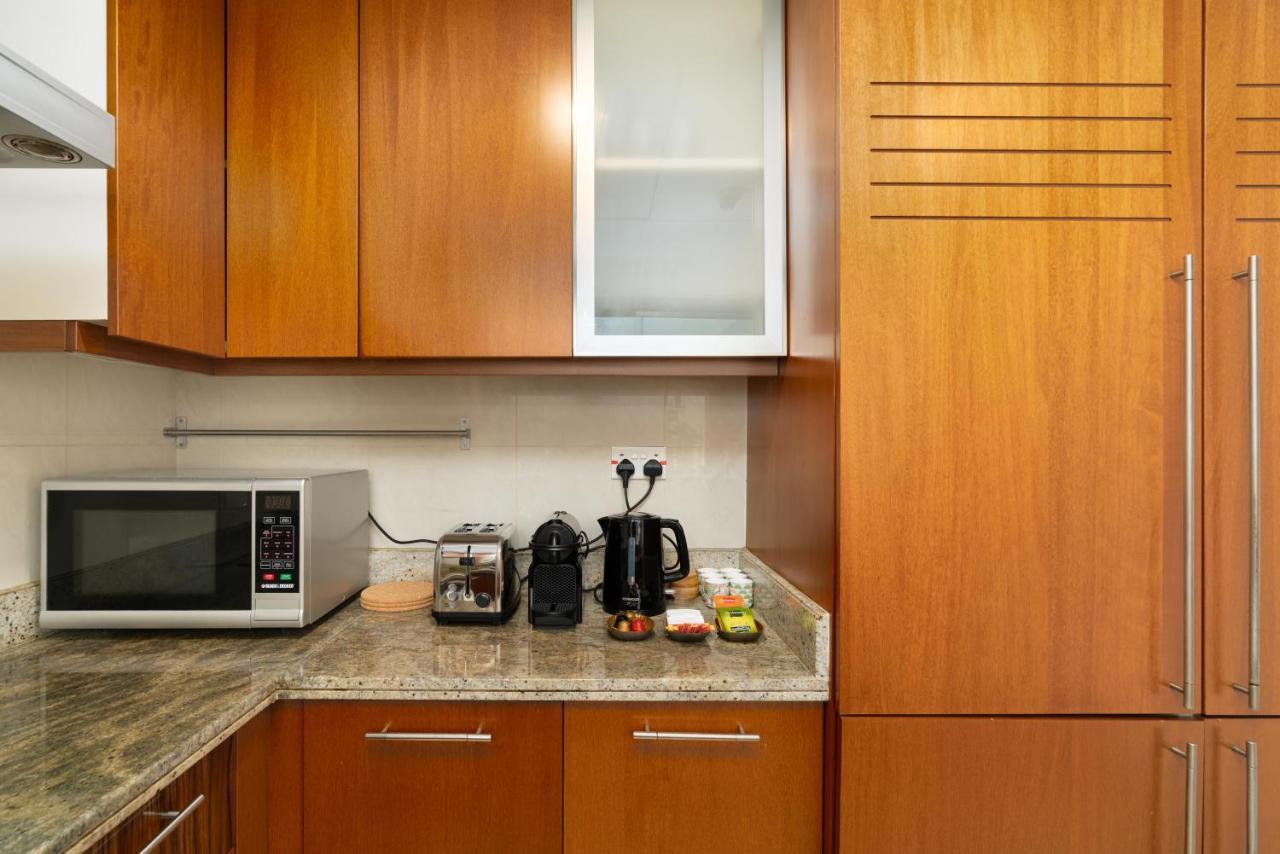 Ultimate Stay / 4 Beds / Full Opera View / Dubai Mall&Burj Khalifa - 5 min walk Luaran gambar